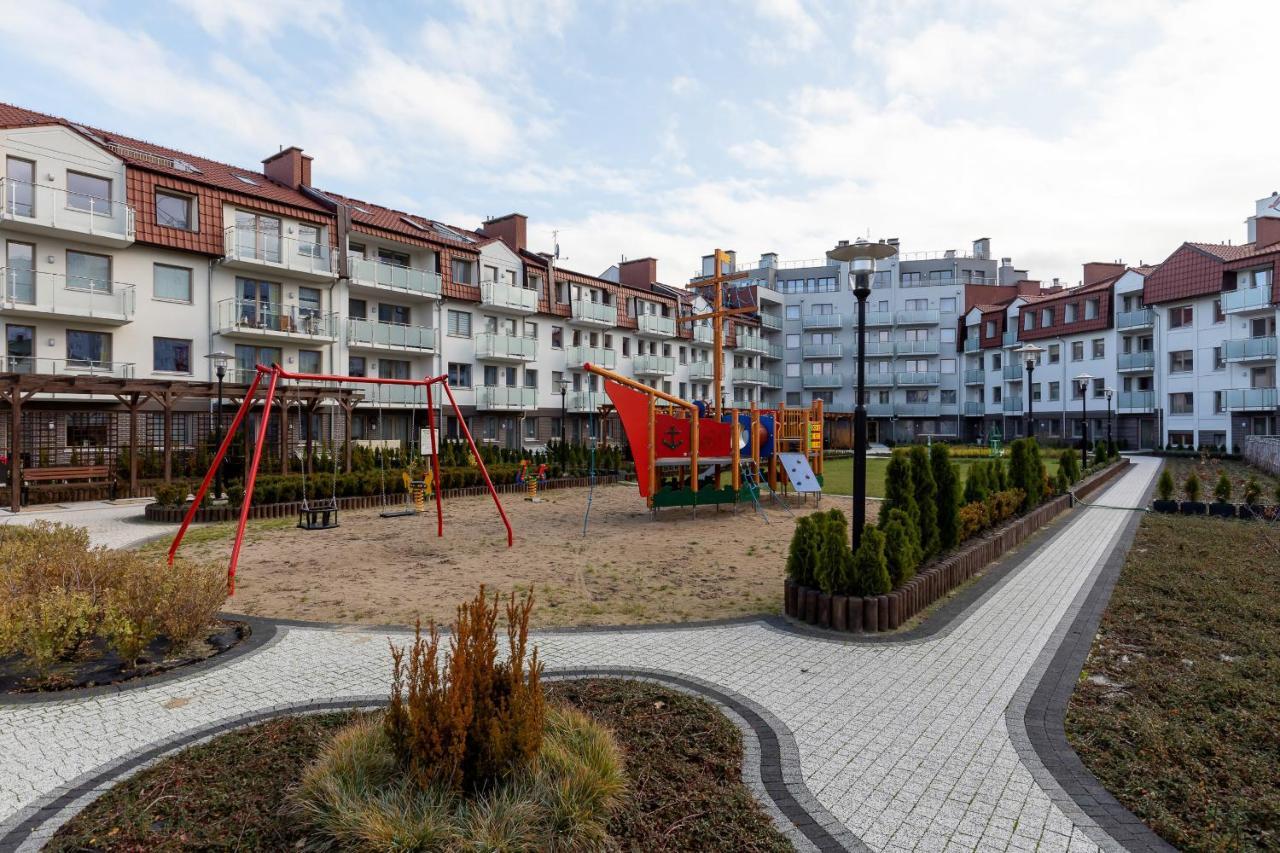 Stylowy Apartament Z Tarasem Swinoujscie Center By Noclegi Renters Zewnętrze zdjęcie