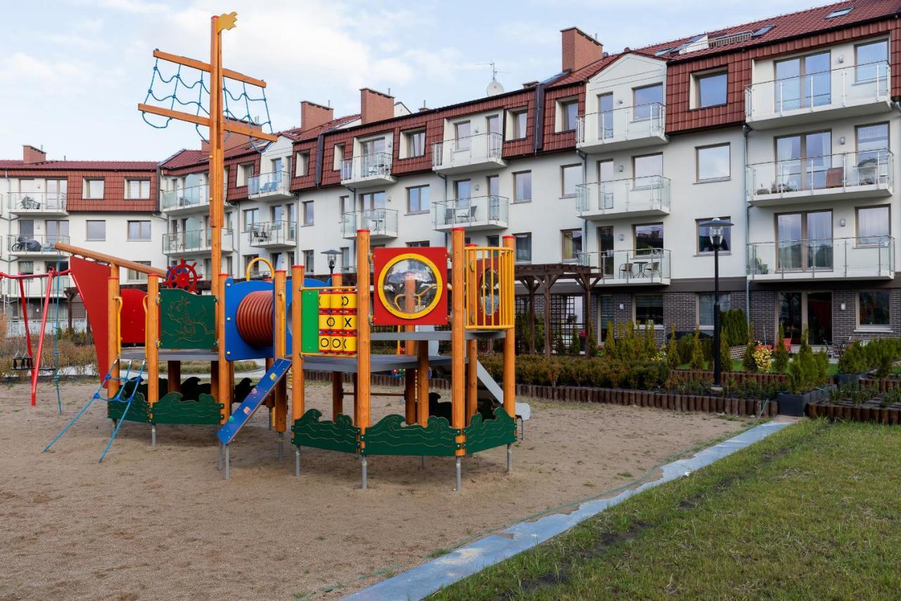 Stylowy Apartament Z Tarasem Swinoujscie Center By Noclegi Renters Zewnętrze zdjęcie